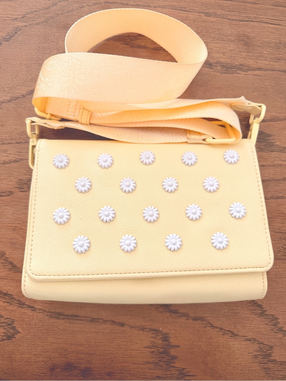 Betsey Johnson Yellow Daisy Studs Crossbody Bag